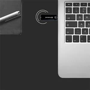 Transcend JetFlash 750 16GB Flash Drive — image 1