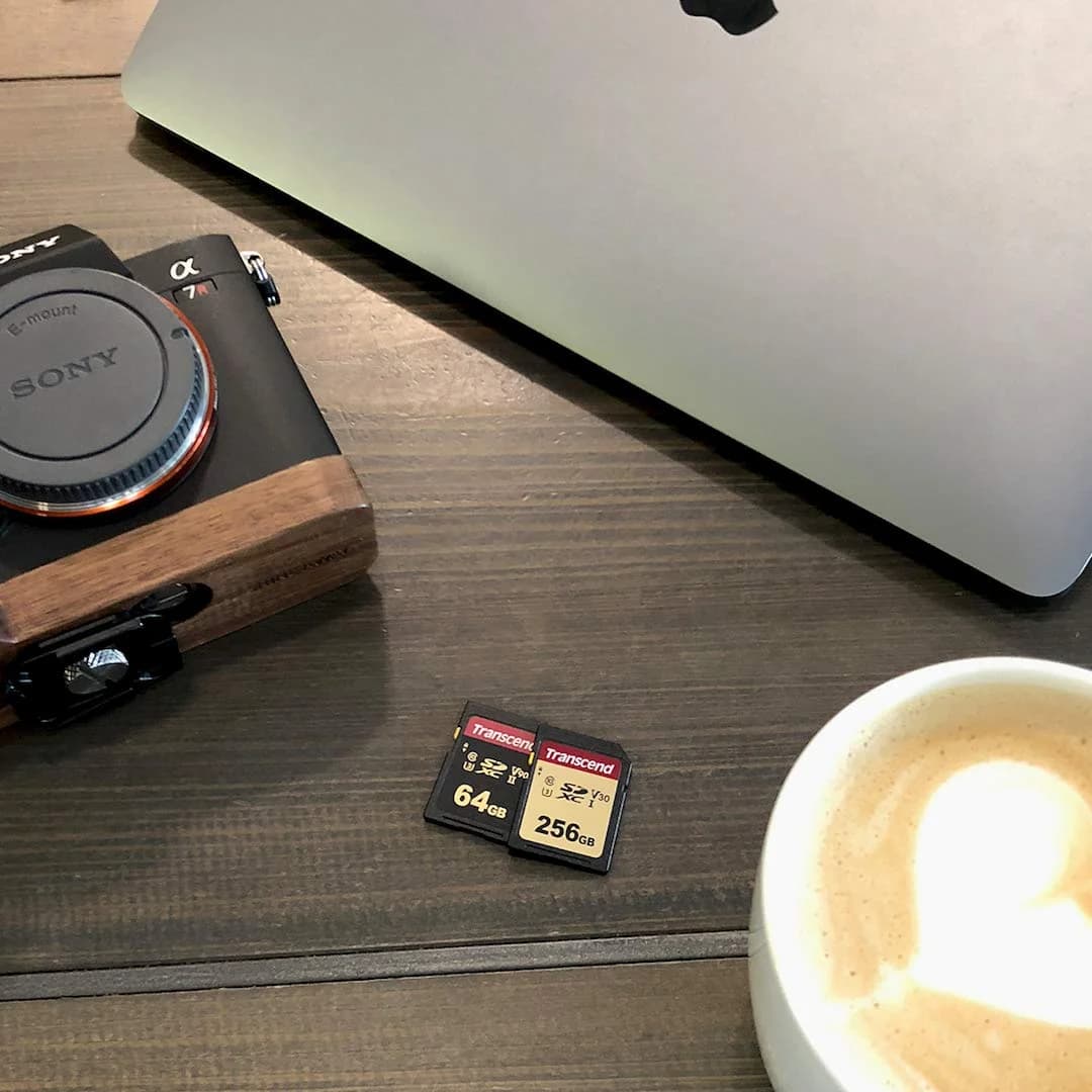 Transcend SDXC 700S 64GB SD Card — image 1